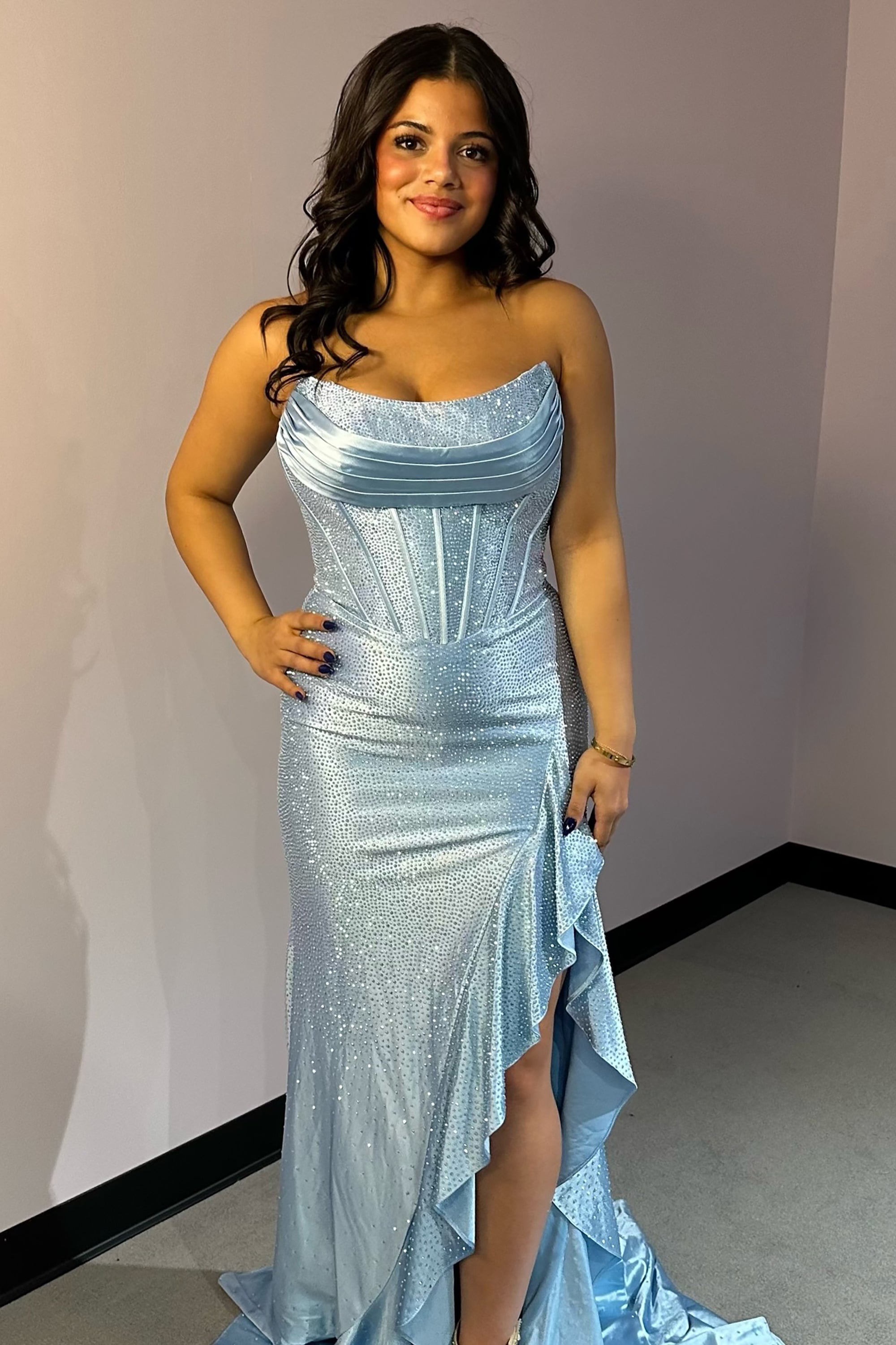 Sparkly Mermaid Scoop Neck Lace up Long Satin Prom Dress with Slit